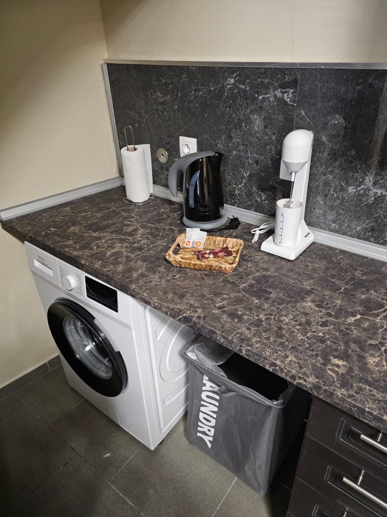 Chous Apartment – isogio
