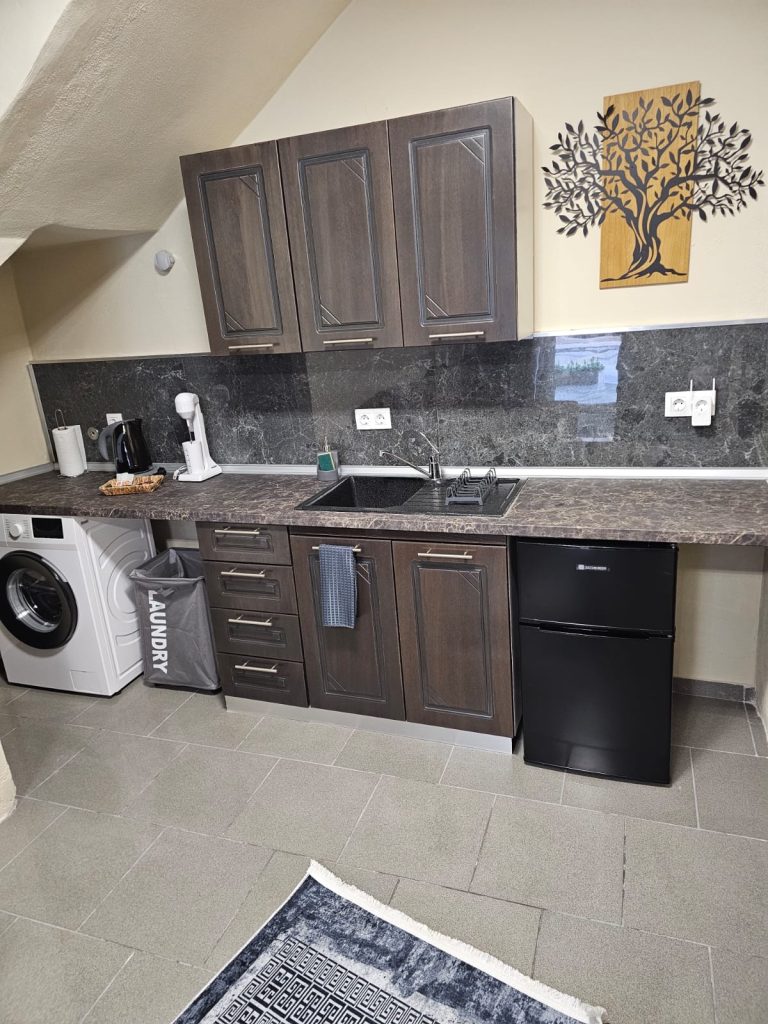Chous Apartment – isogio
