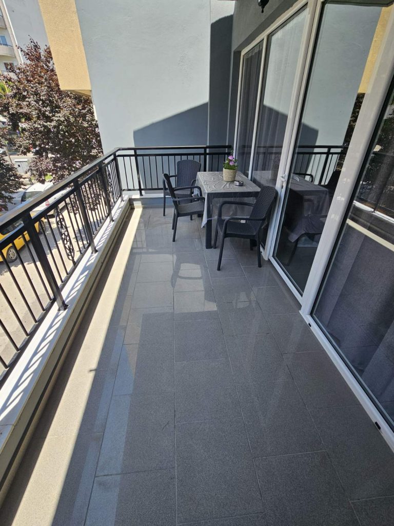 Chous Apartment – 1o orofos