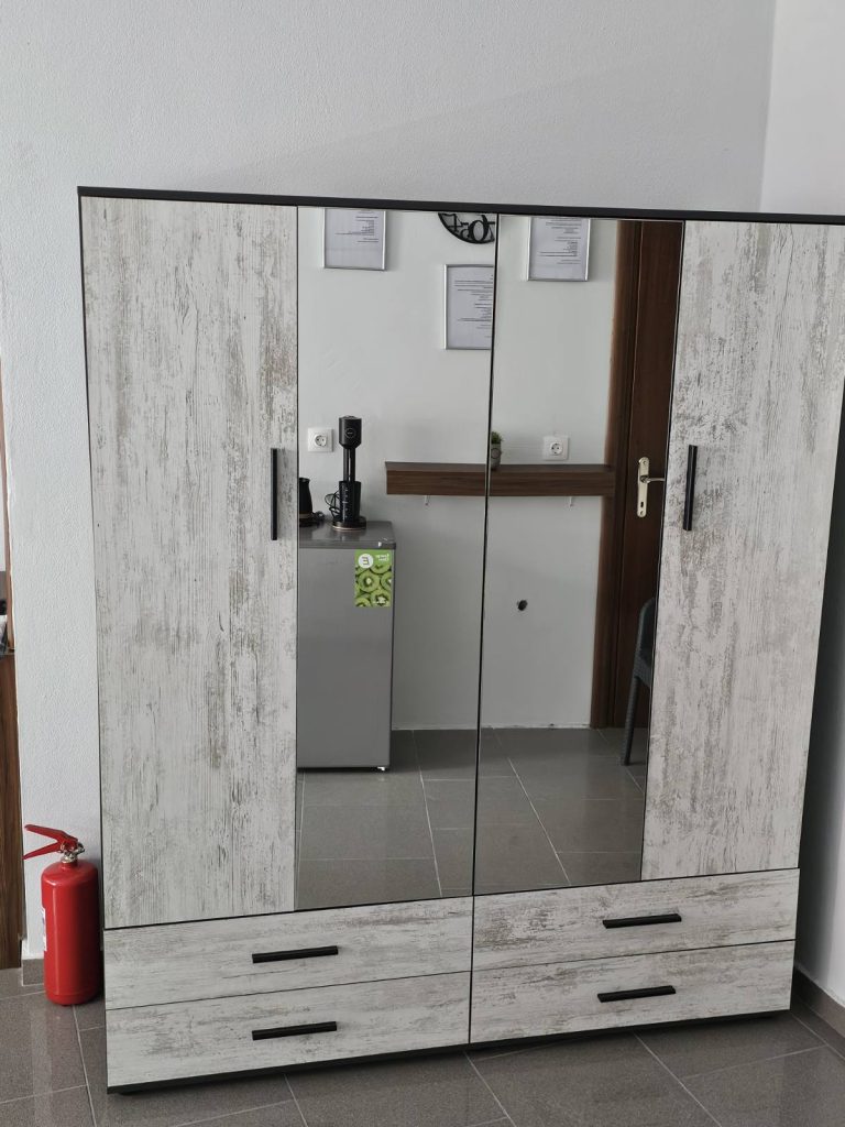 Chous Apartment – 1o orofos