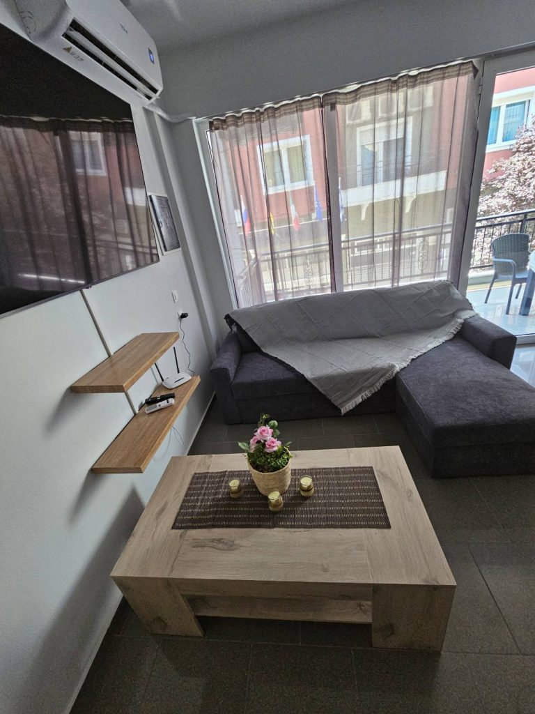 Chous Apartment – 1o orofos