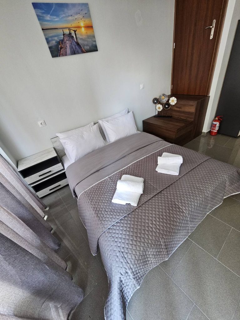 Chous Apartment – 1o orofos